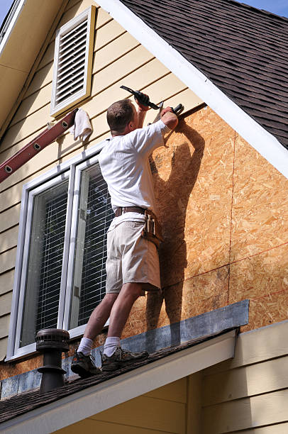 Best Hoarding Cleanup  in Waimanalo, HI